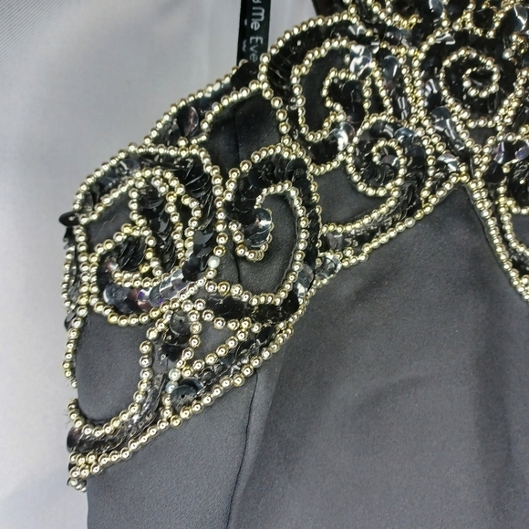 Blonde And Me Evening By Linda Bernell Elegant Black and Gold Beaded Dress - Picture 2 of 11